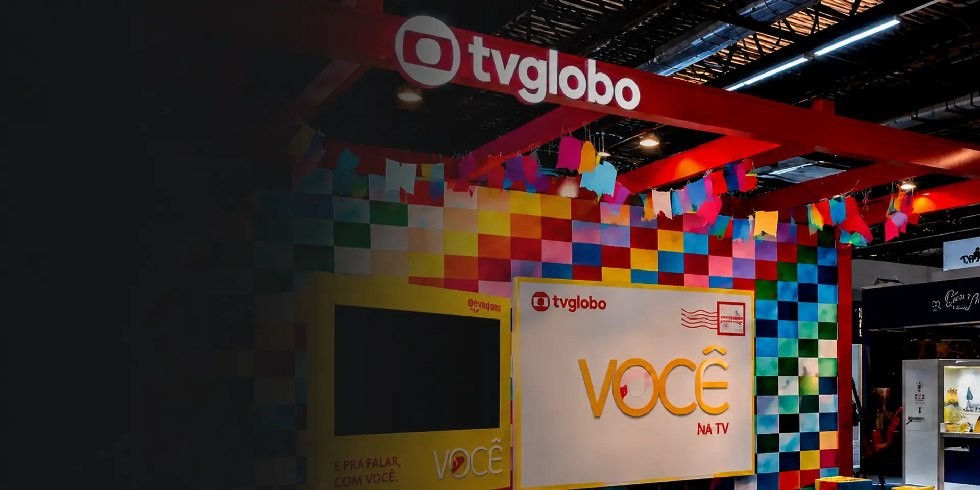 Estande cenográfico da TV Globo montado pela Plantar Eventos